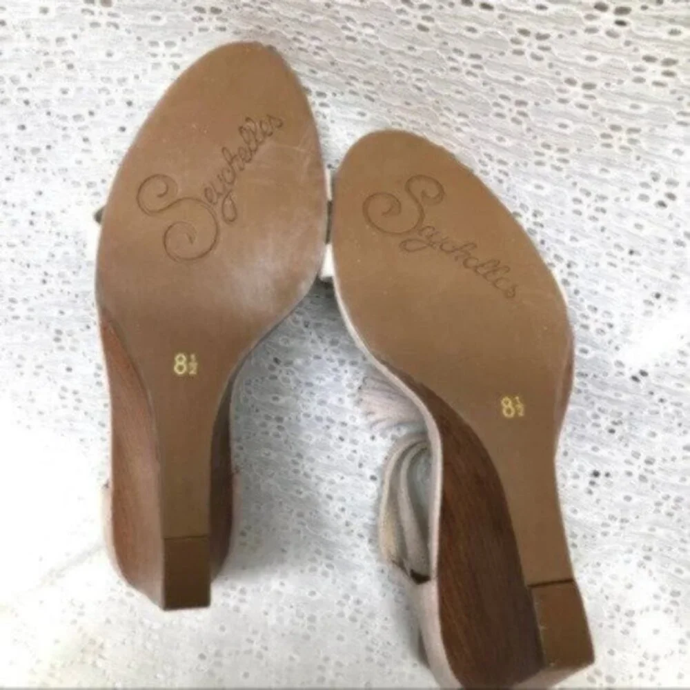 Seychelles beige strappy